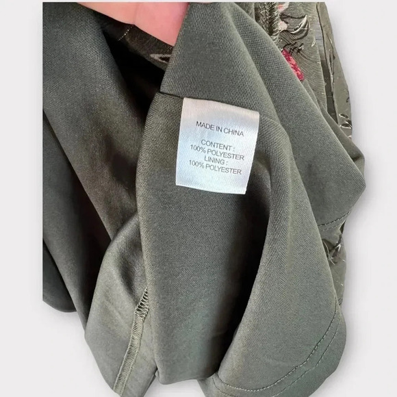 DREW Anthro Green Floral Print Dress Gold Stripes Long Sleeves Smocked Size L - Picture 15 of 16